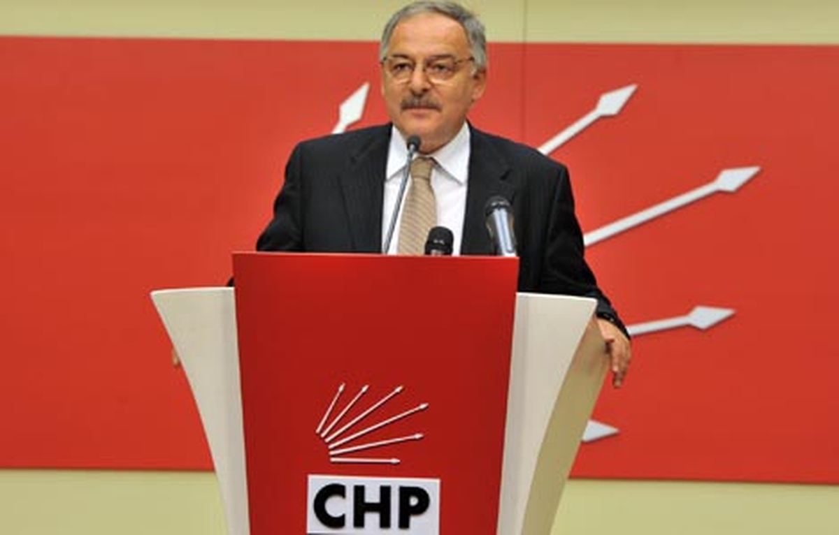 CHP Sözcüsü Koç, Anayasa Mahkemesi'nin 'İhlal' Kararını Değerlendirdi