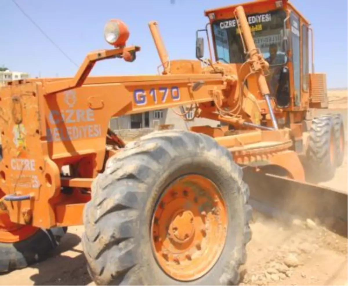 Cizre Belediyesi\'nden Alt Yapı Çalışmaları