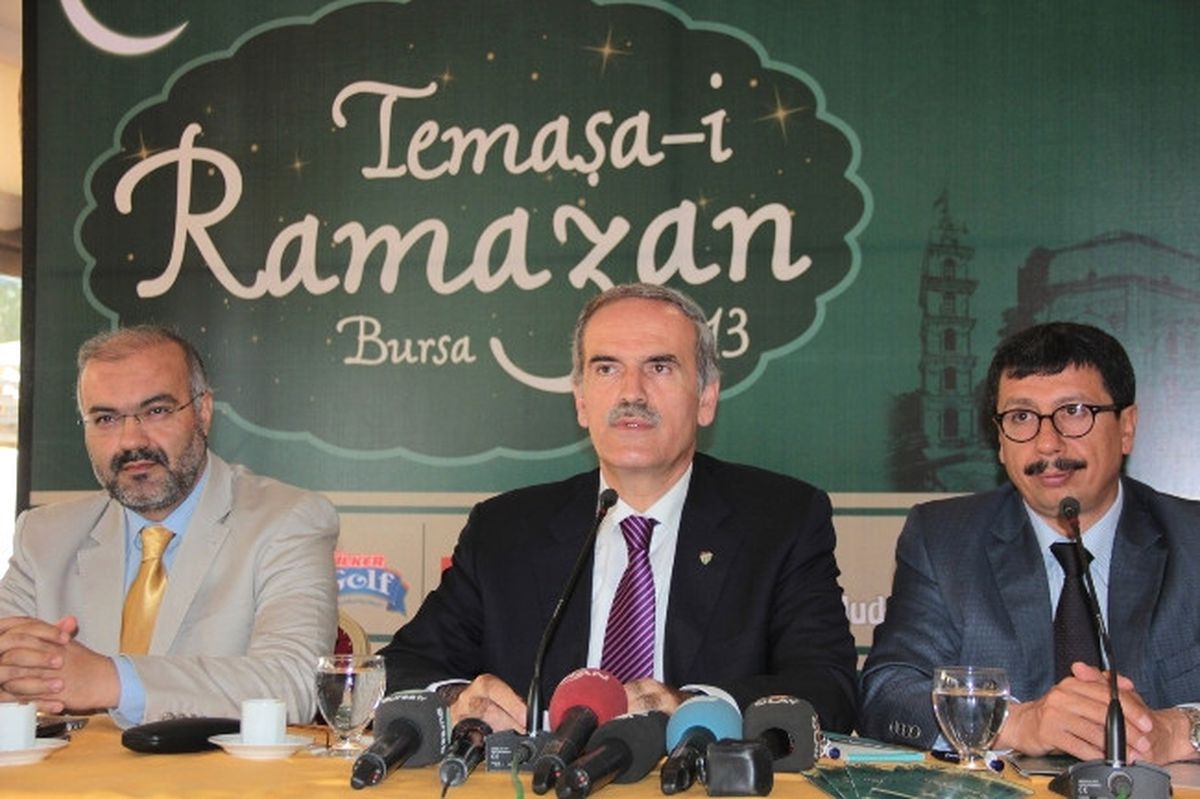 \'Gülümseten Kart\' İhtiyaç Sahiplerinin Yüzünü Güldürecek