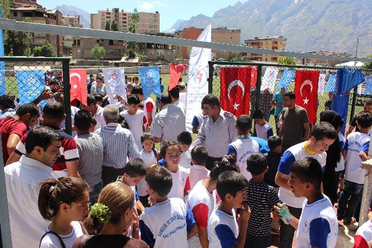 Hakkari\'de Yaz Spor Okulları Başladı