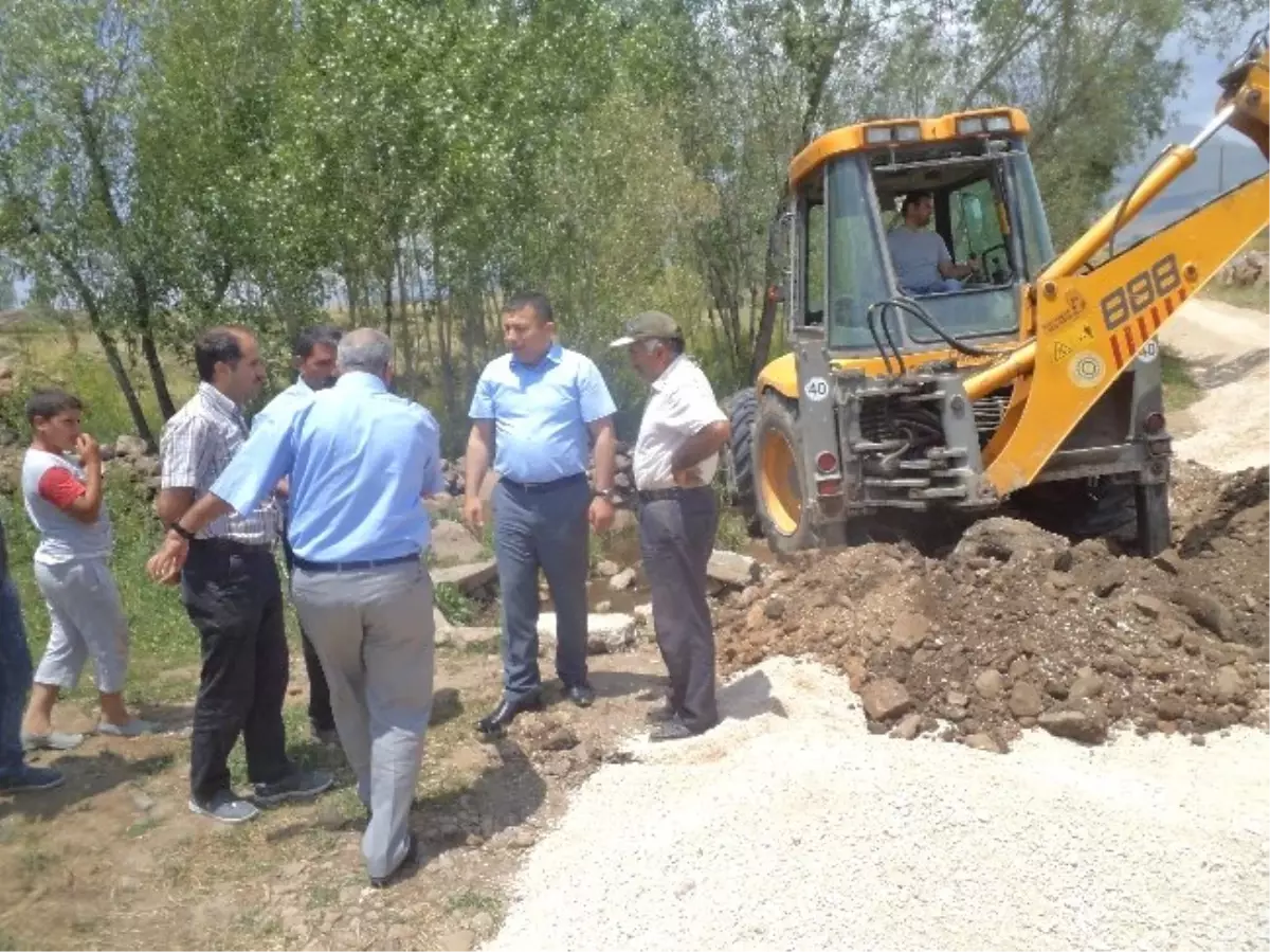 Kaymakam Şahin Yol Yapım Çalışmalarını Denetledi