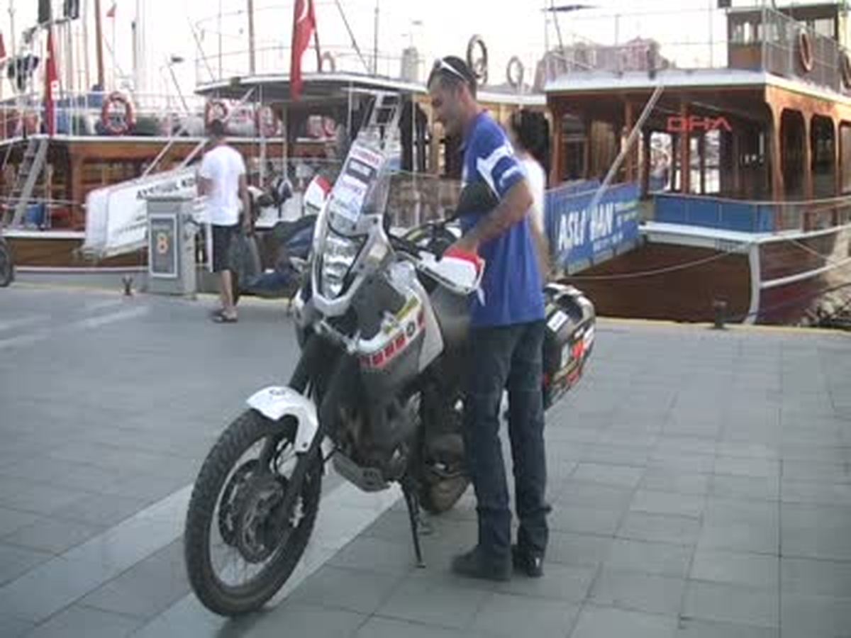 Lösev İçin Motosikletle Japon Denizi\'ne Gidecek