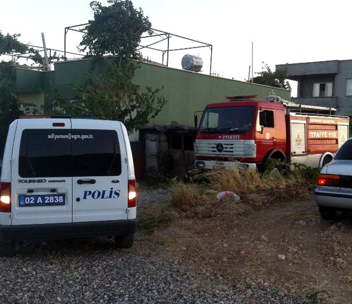 Odunluk Yangını Paniğe Neden Oldu