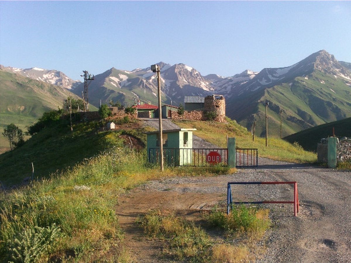Van\'da Karakol Kapatılıyor