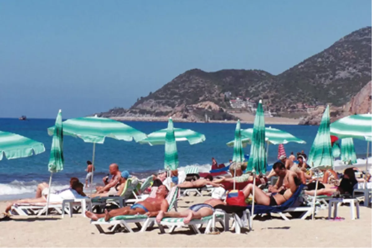 Yabancı Turistin "Erken Rezervasyon" Talebinde Artış