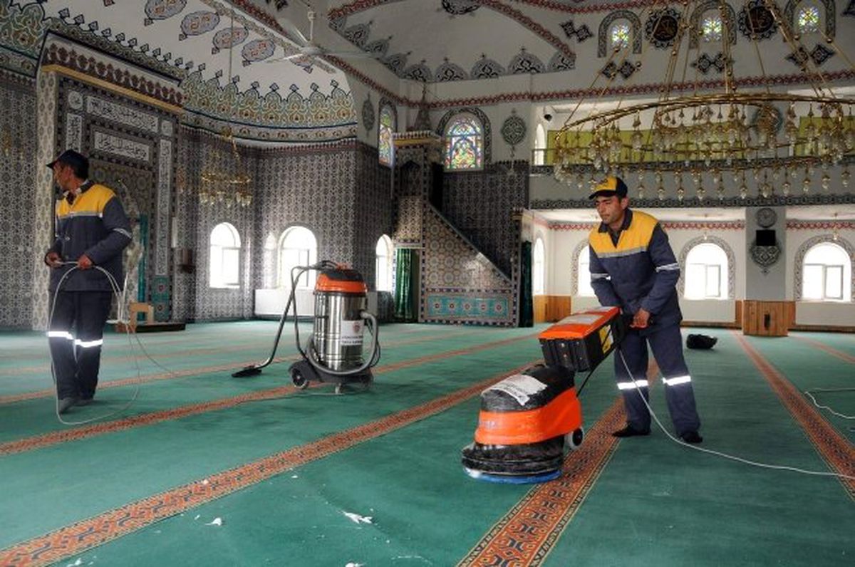 Afyonkarahisar\'da 114 Caminin Ramazan Ayı Temizliği Yapıldı