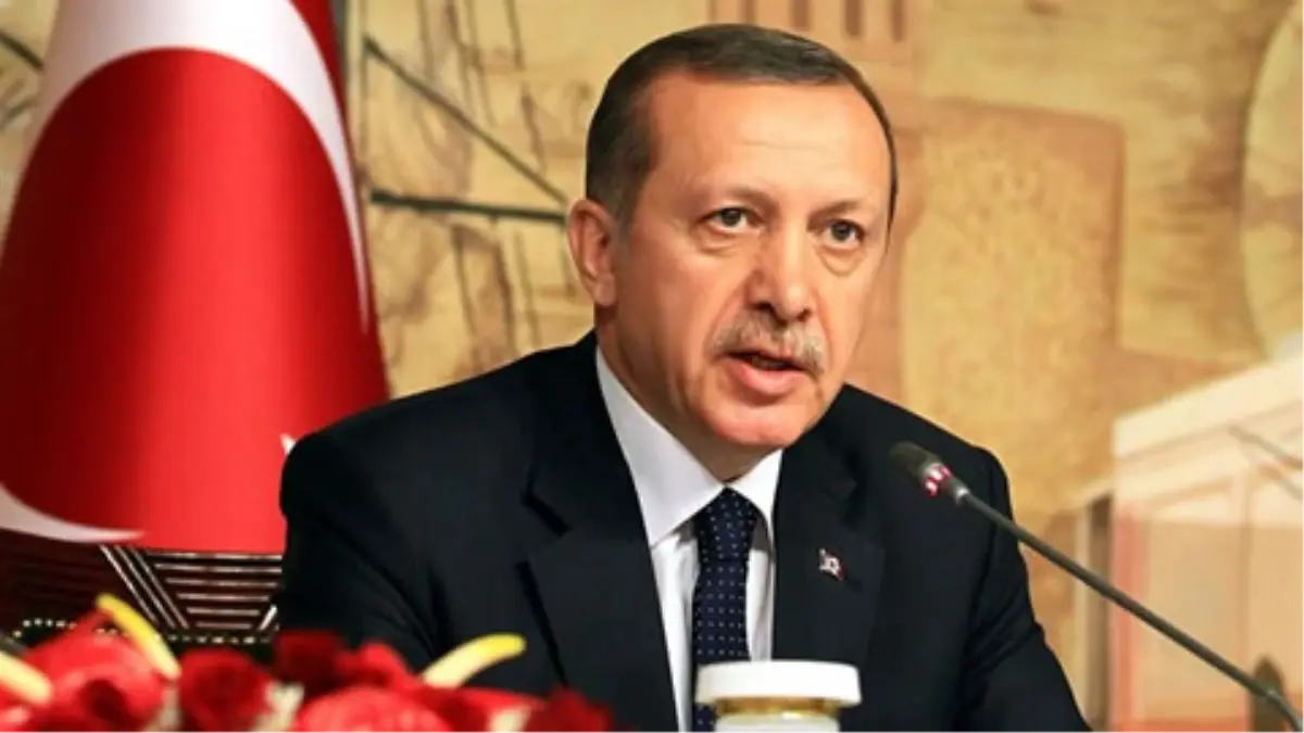 Başbakan Erdoğan "Mısır Zirvesi" İçin Dolmabahçe\'de (2)
