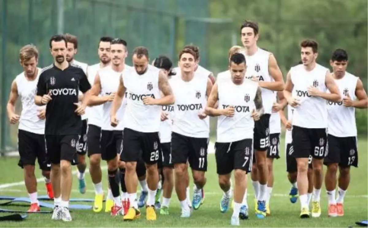 Beşiktaş\'ta Yeni Sezon Hazırlıkları Sürüyor