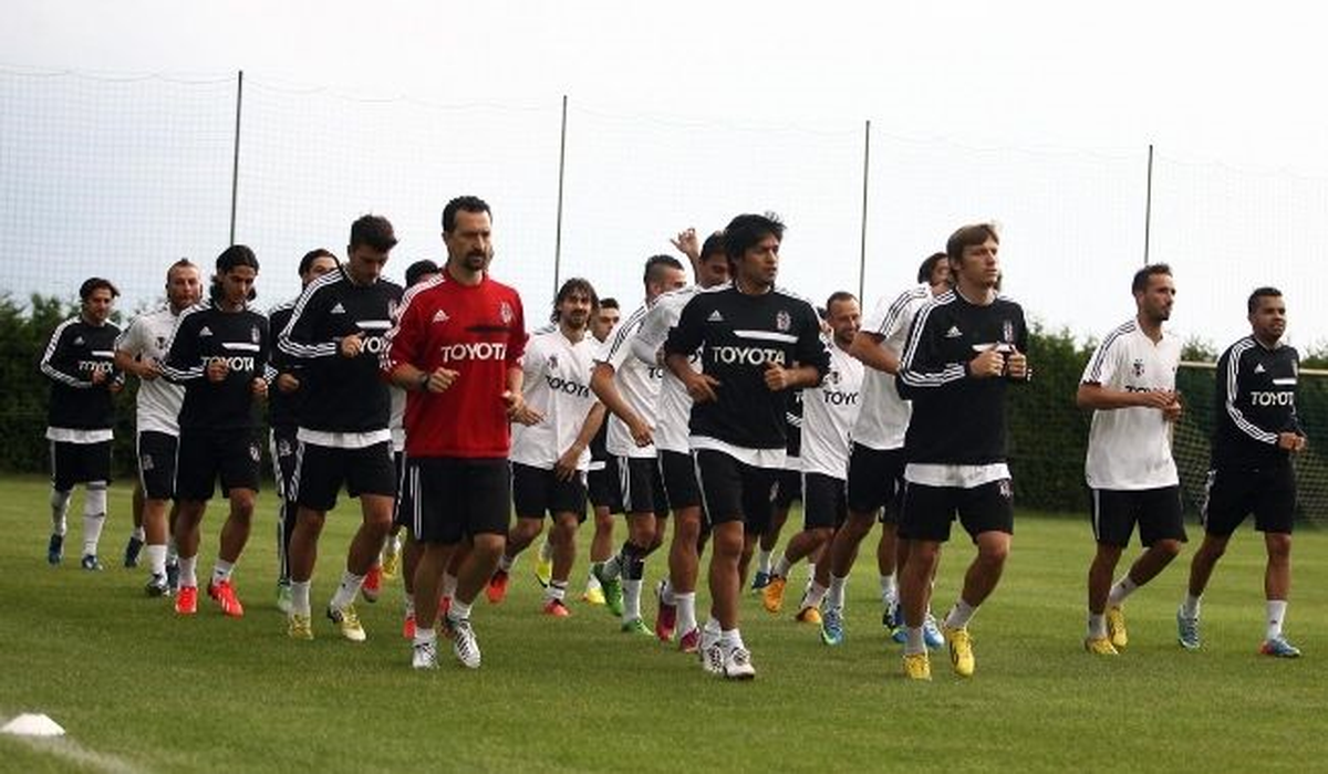Beşiktaş, Yeni Sezon Hazırlıklarını Sürdürüyor
