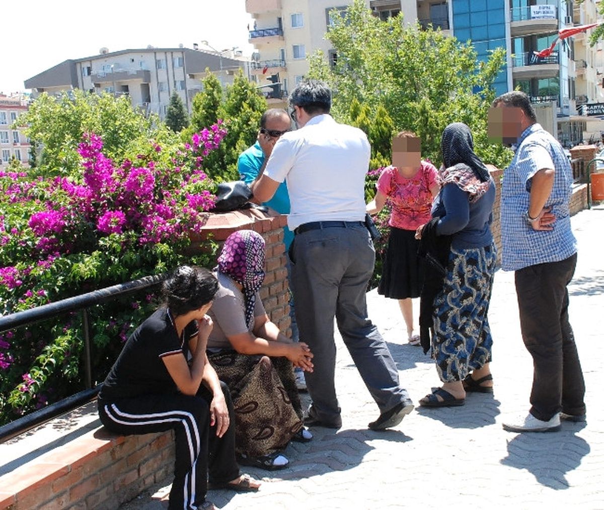 Didim\'de Uyanık Ev Sahibi Hırsızları Yakalattı