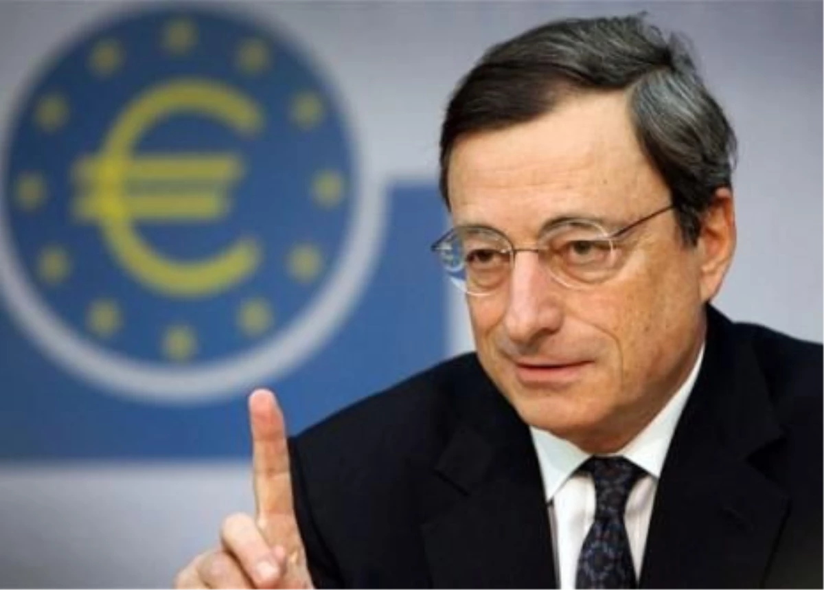 Ecb Başkanı Draghi\'den "Uzun Süre" Düşük Faiz Vurgusu