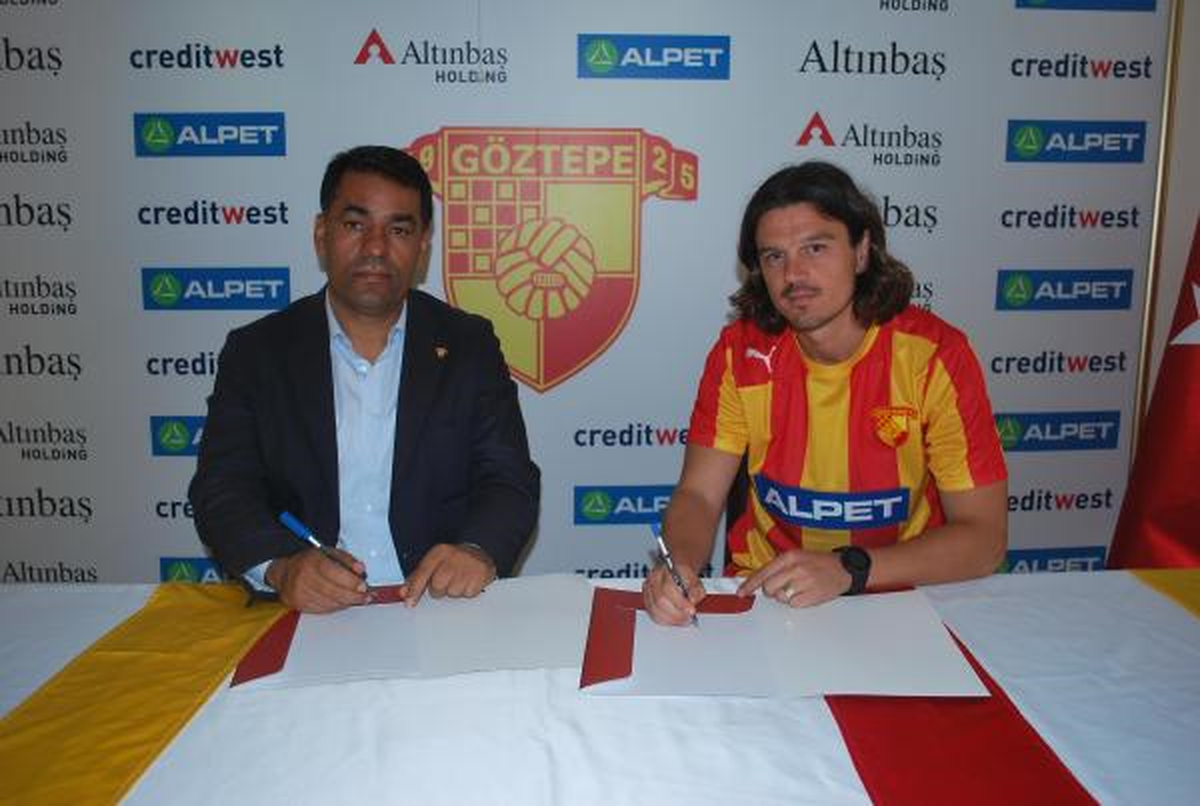 Göztepe\'de Tolga İmzaladı