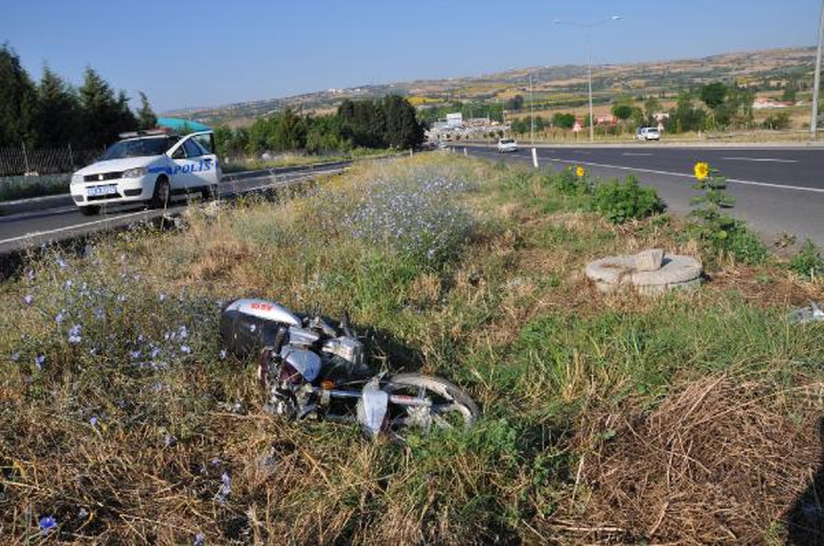 Kasksız Motosiklet Yolculuğu Ölüm Getirdi
