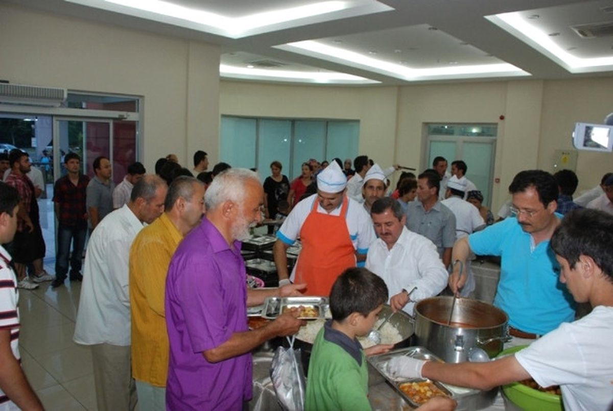 Kültür Sarayı Bin Kişilik İftara Hazırlanıyor