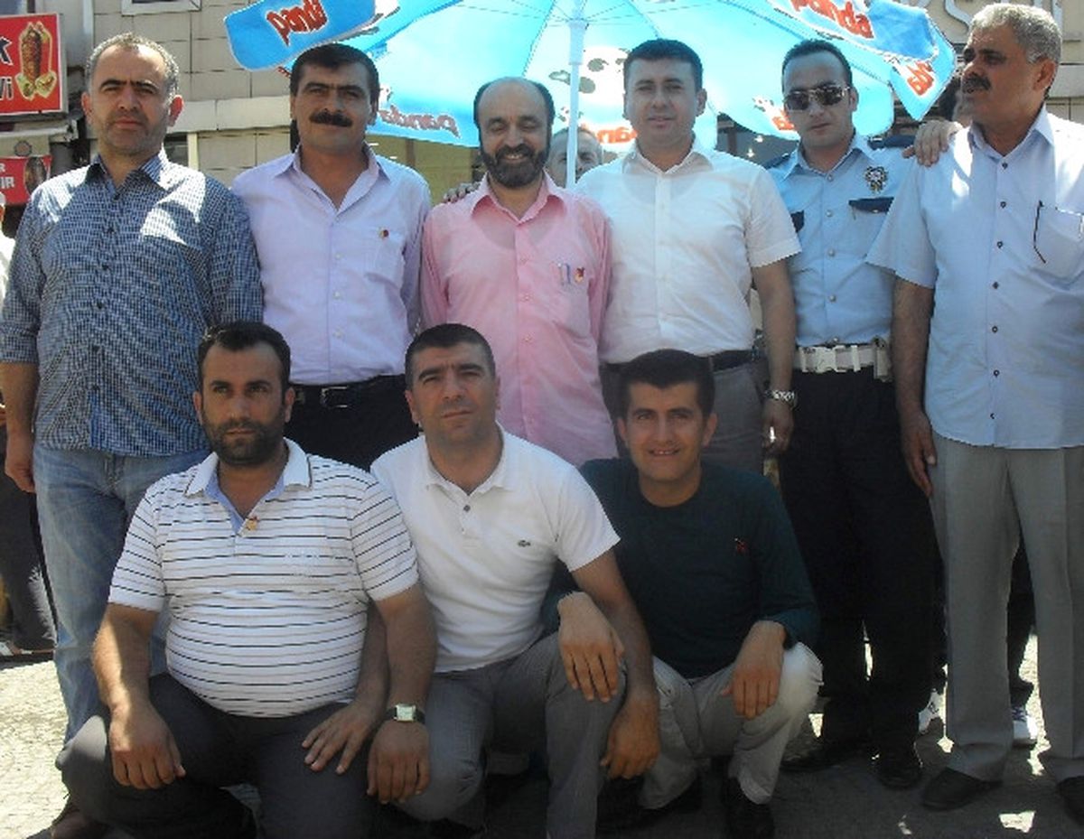 Kurallara Uyan 12 Minibüs Sürücüsüne Altın Hediyesi