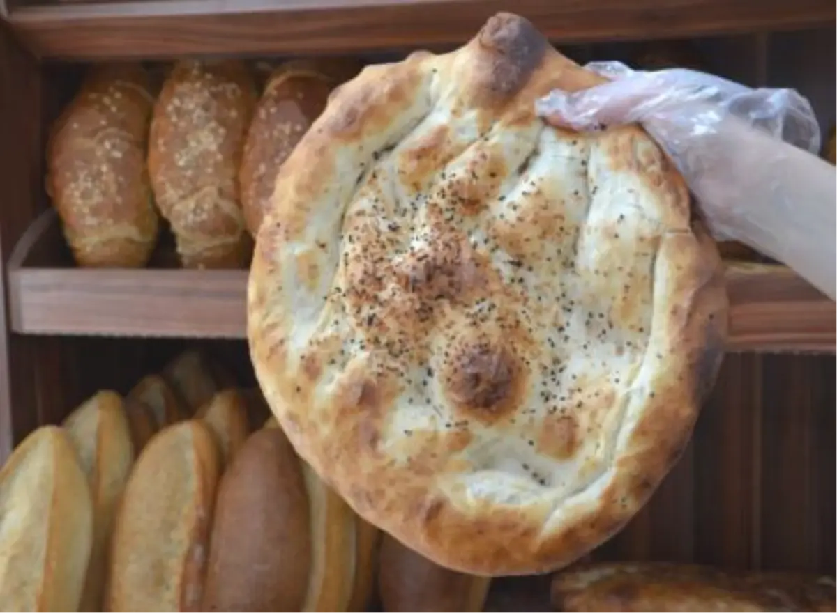 Ramazan Pidesine Kepek Zorunluluğu Yok