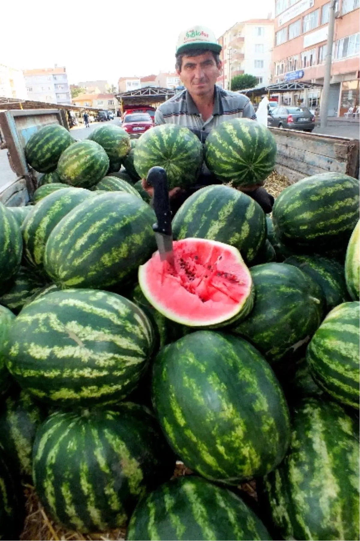 Trakya\'nın İlk Yerli Karpuzu Çıktı