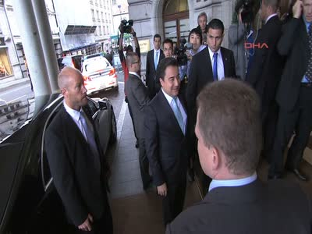 Türk İş Dünyasının Önemli İsimleri İstanbul 2020\'yi Desteklemek İçin Lozan\'da