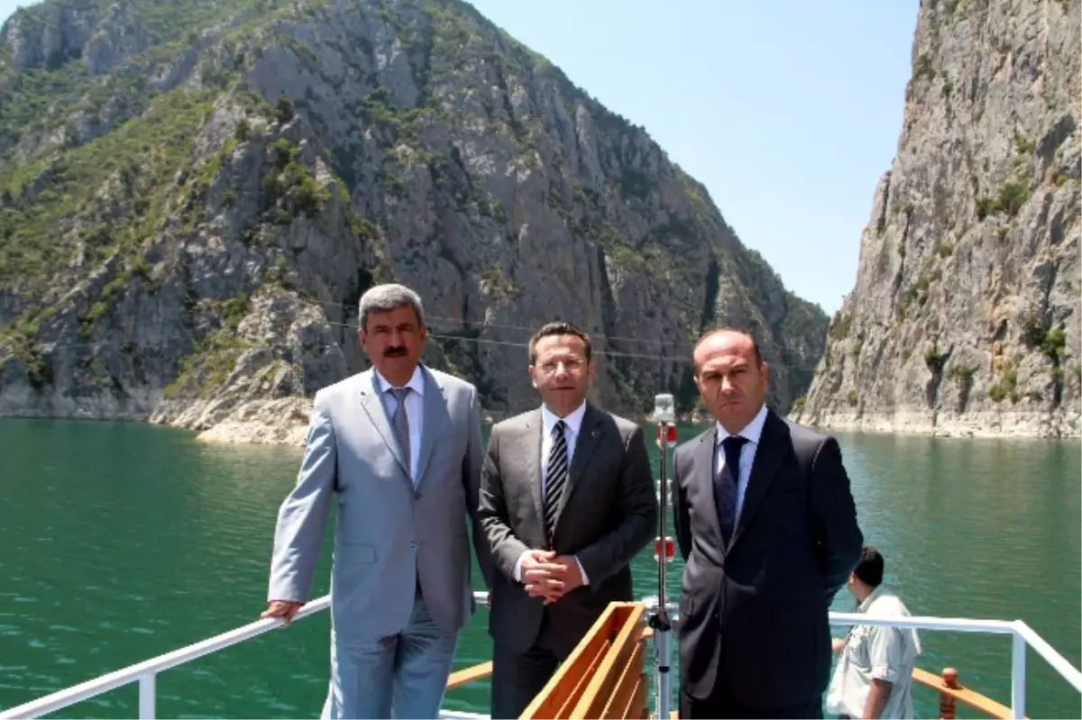 Vali Aksoy, Seyahat Acente Sahiplerine Vezirköprü\'yü Gezdirdi