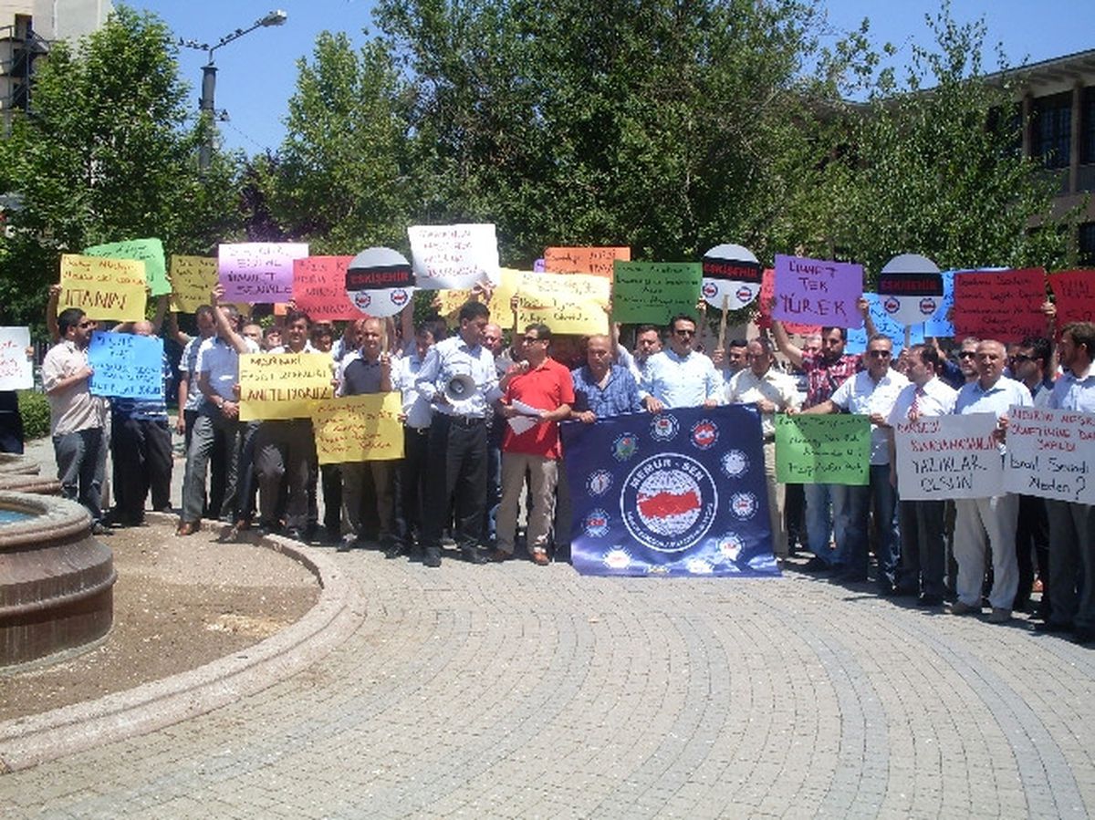 Darbeye Tepki, Mursi\'ye Destek