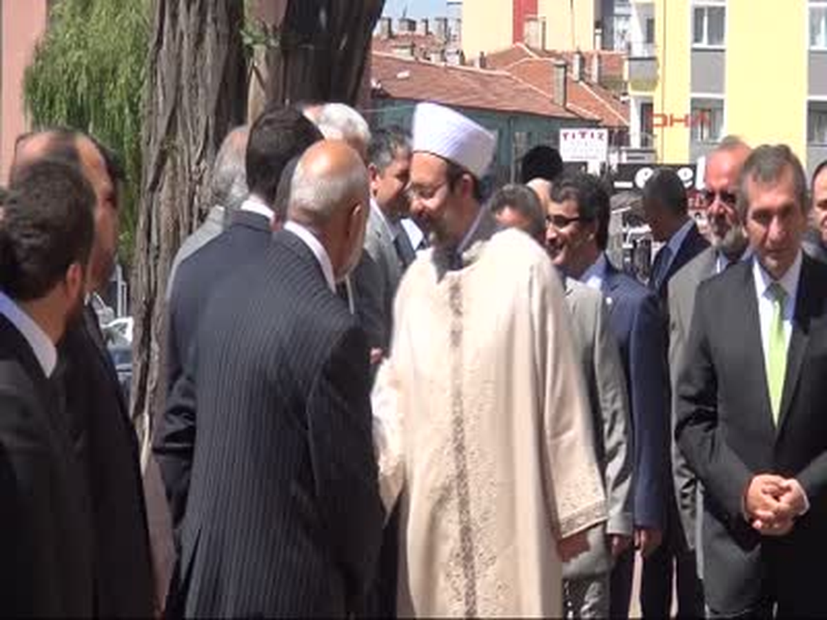 Diyanet İşleri Başkanı Görmez Hacı Adaylarımızın Hakkının Zayi Olmasına İzin Vermeyiz