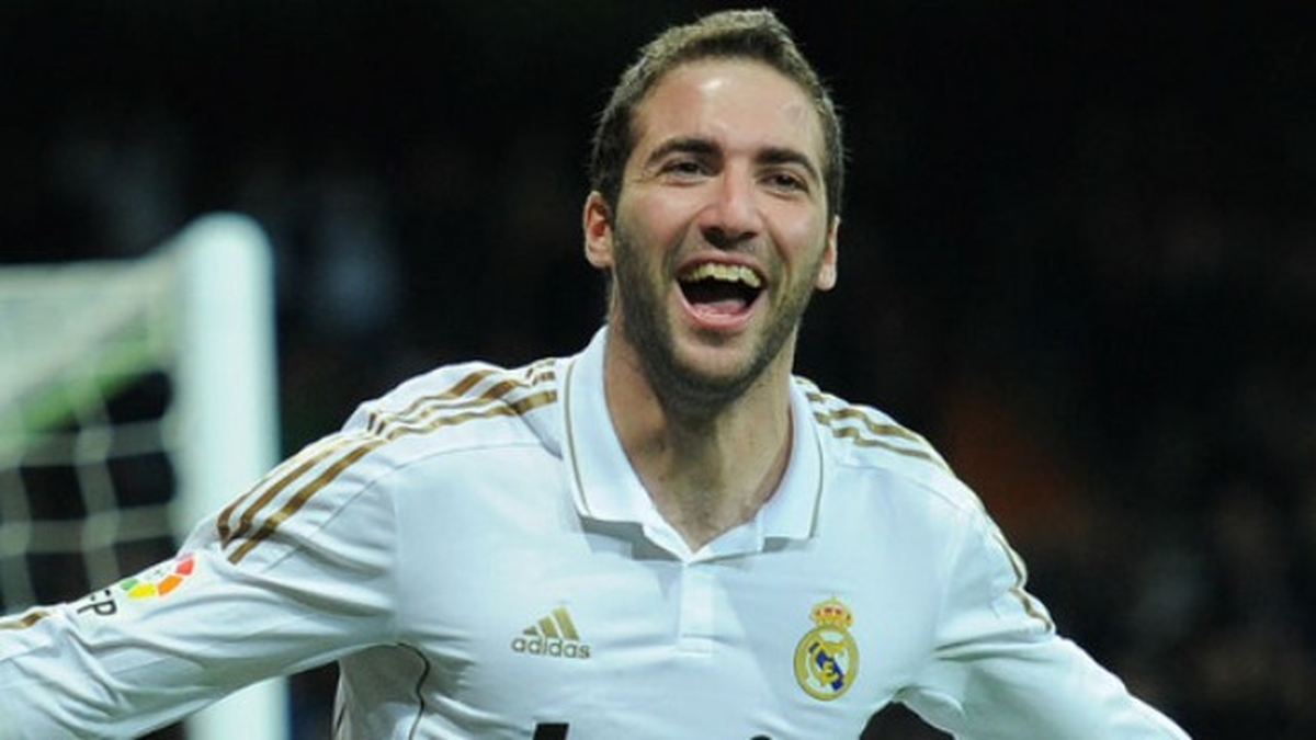Higuain Arsenal'da