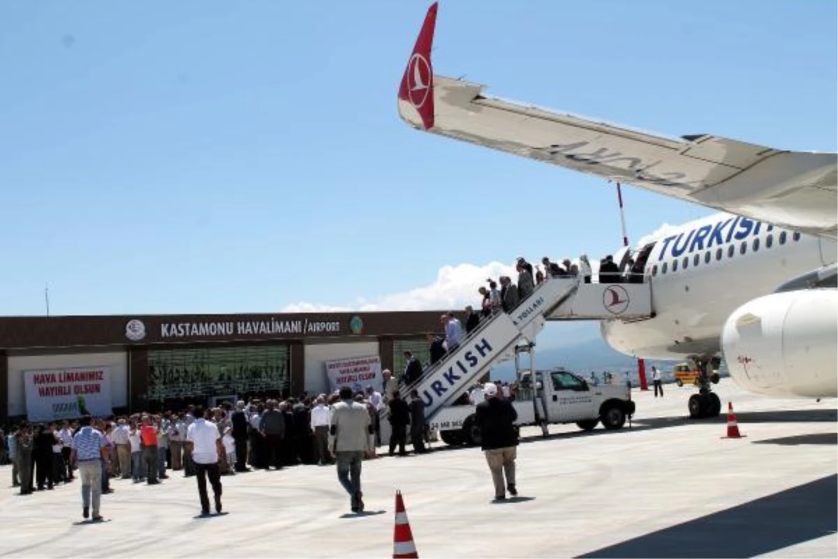Kastamonu Havaalanı 54 Yıl Sonra Yeniden Açıldı