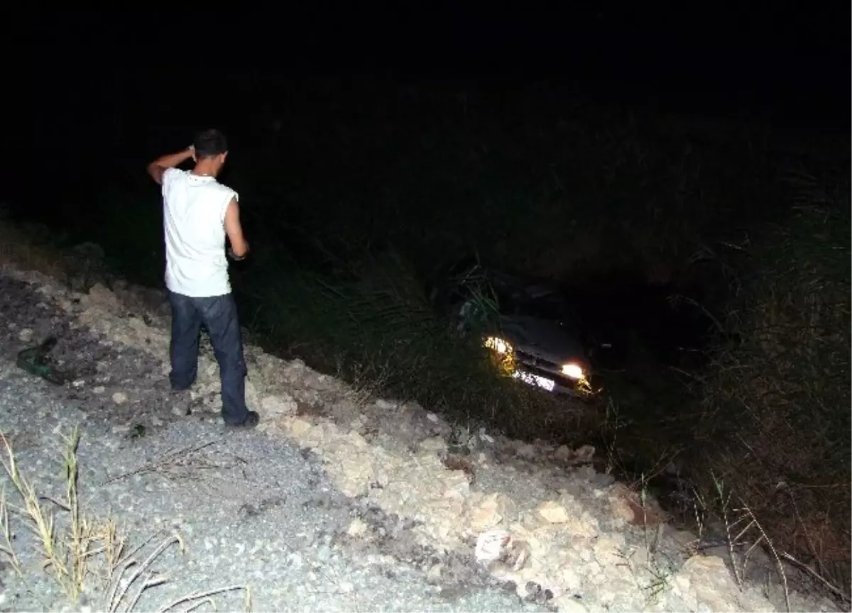 Köpekten Kaçarken Kendilerini Sulama Kanalında Buldular