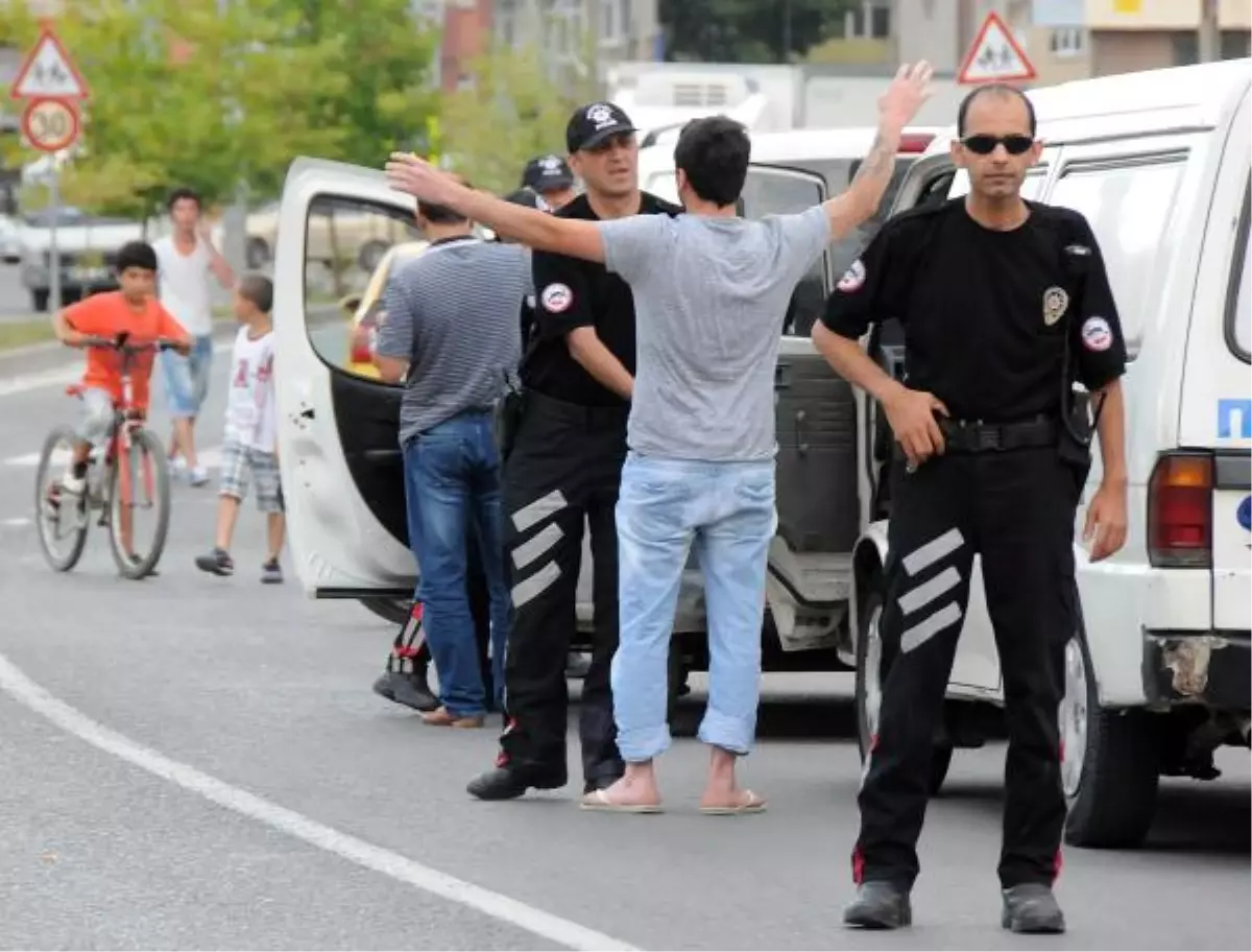 Polisten Sıkı Denetim