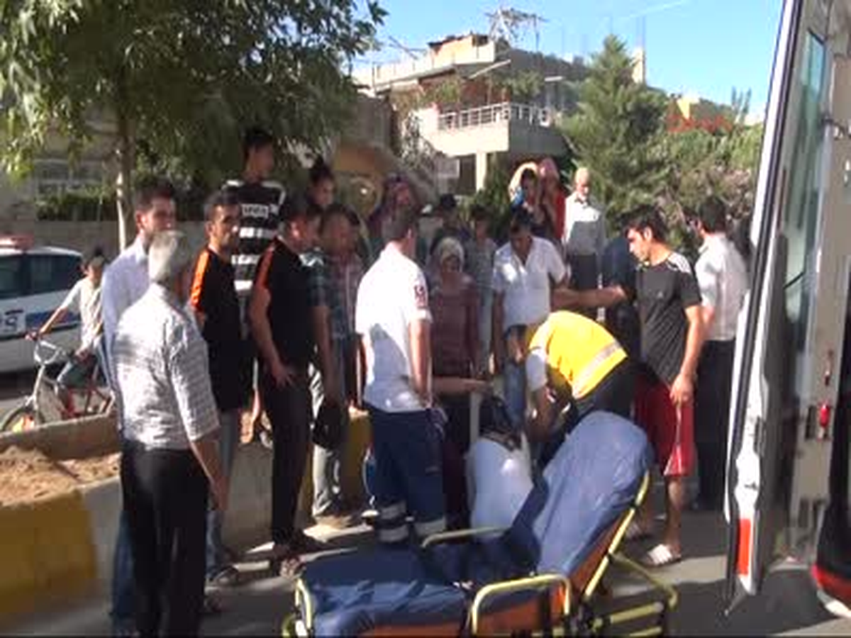 Kadına Çarpan Motosikletli Kaçtı