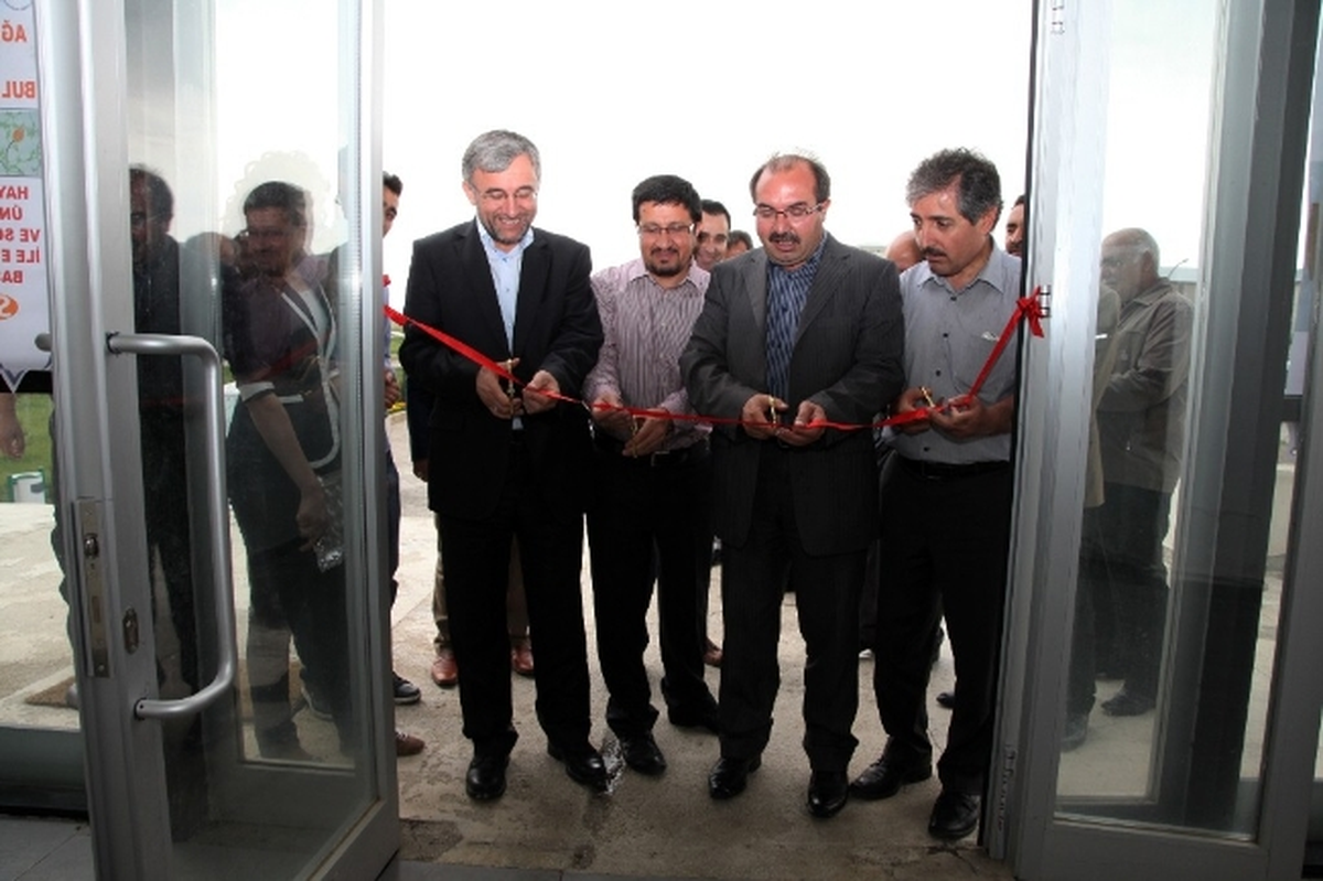 Ağrı İbrahim Çeçen Üniversitesinde Ebru Sergisi