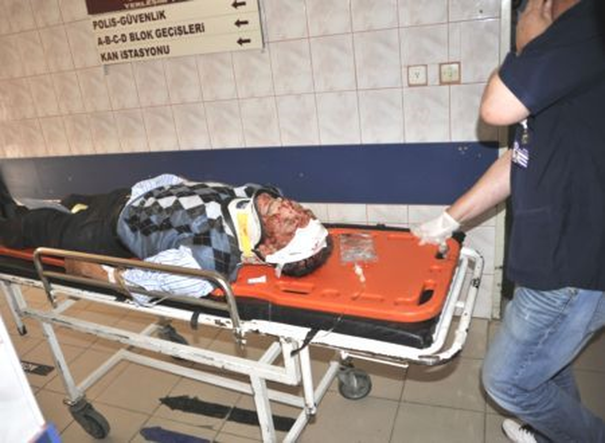 İnegöl\'de Trafik Kazaları: 4 Yaralı