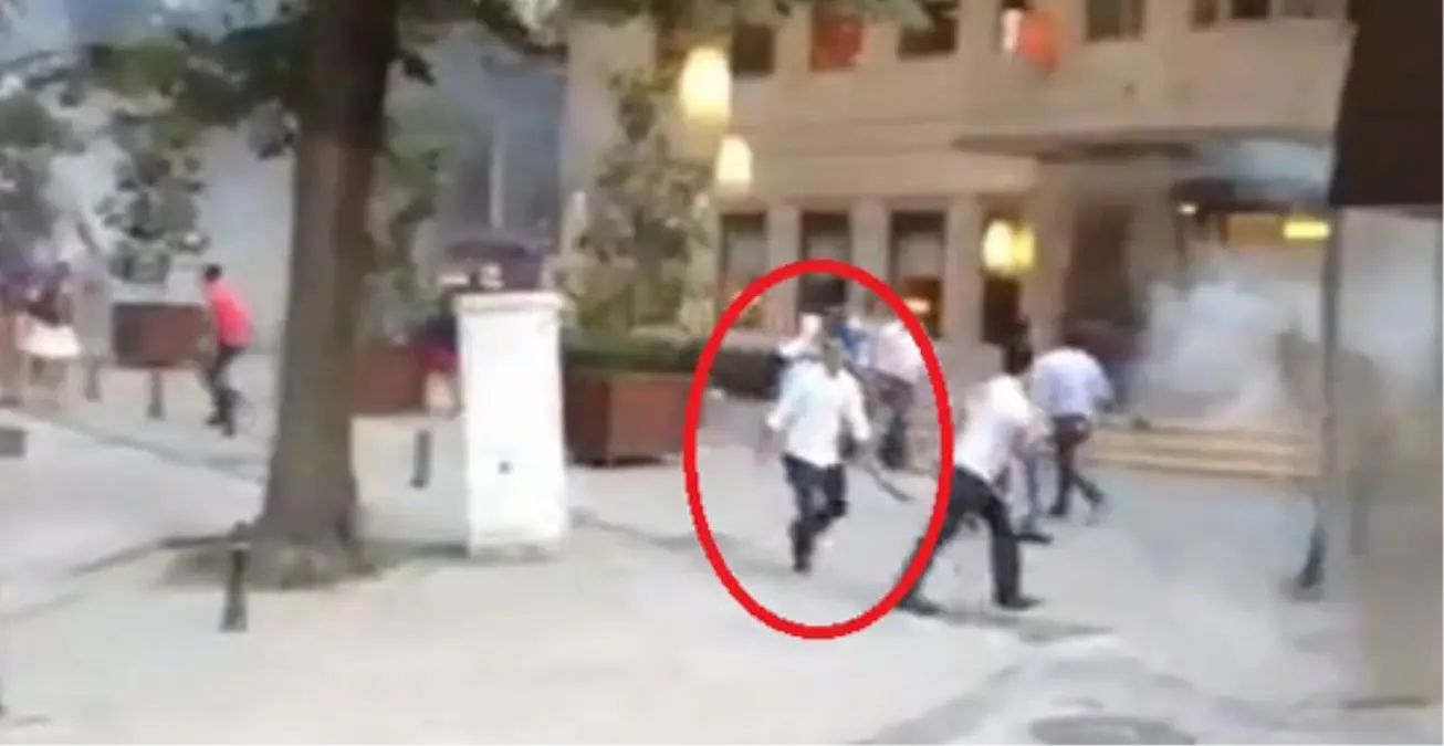 Taksim\'de Korkunç Görüntüler