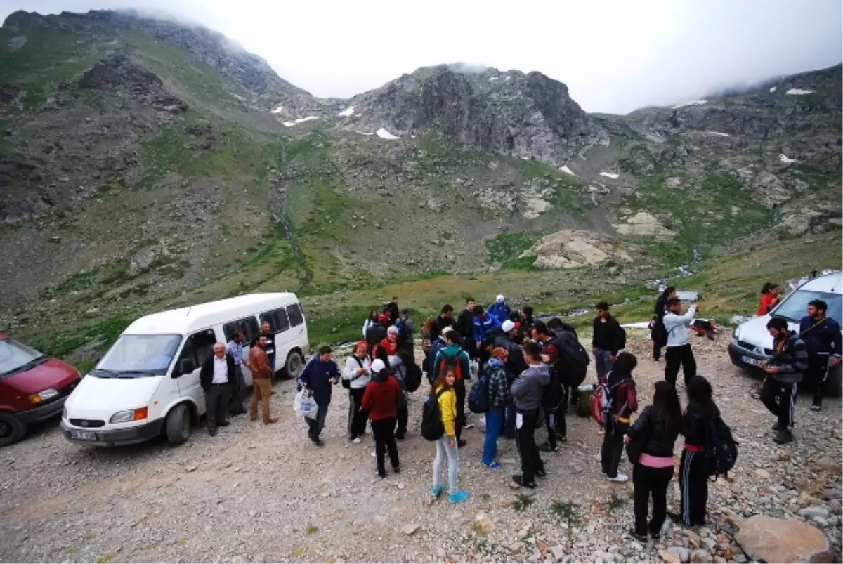 Akademisyenlerin Artabel İlgisi