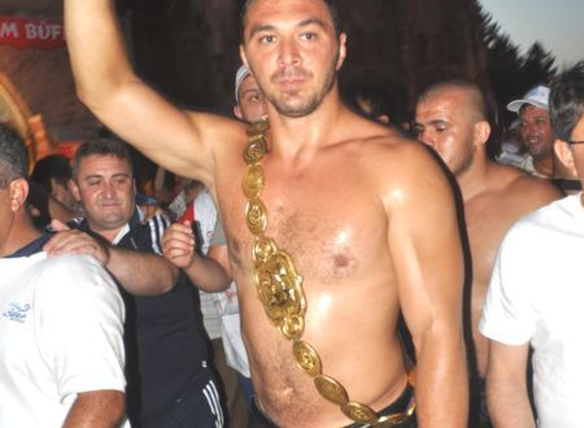 Ali Gürbüz Yeşilyeşil\'i Puanla Geçti