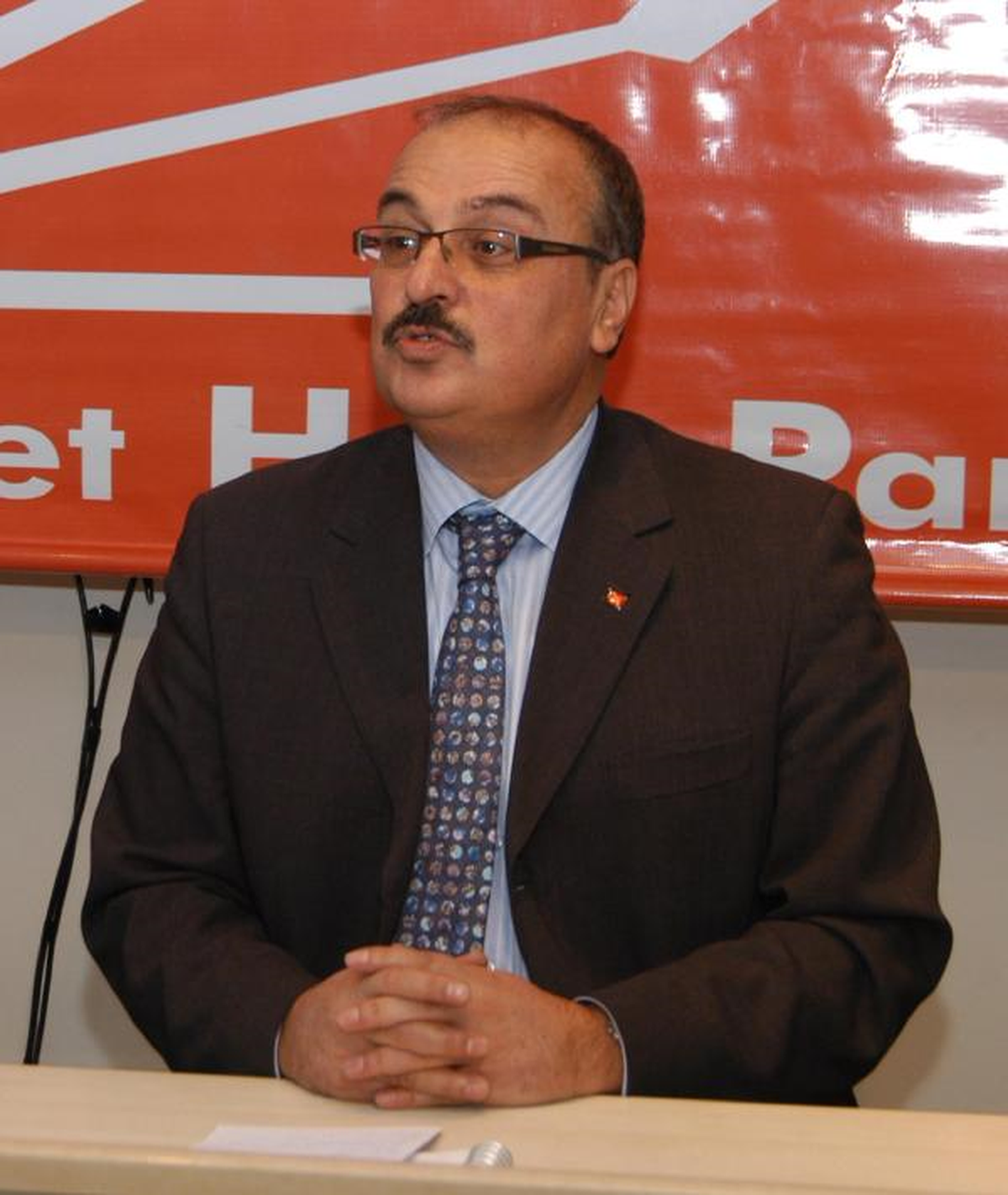 Ata\'nın Meşe Palamutu Kuruyor