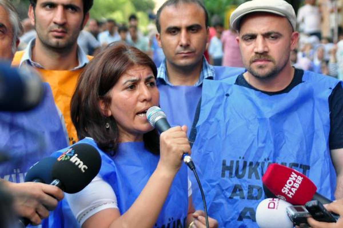 BDP\'den Diyarbakır\'da \'Hükümet Adım At\' Eylemi