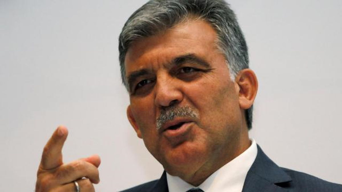 Cumhurbaşkanı Gül\'den Başpehlivan Gürbüz\'e Kutlama
