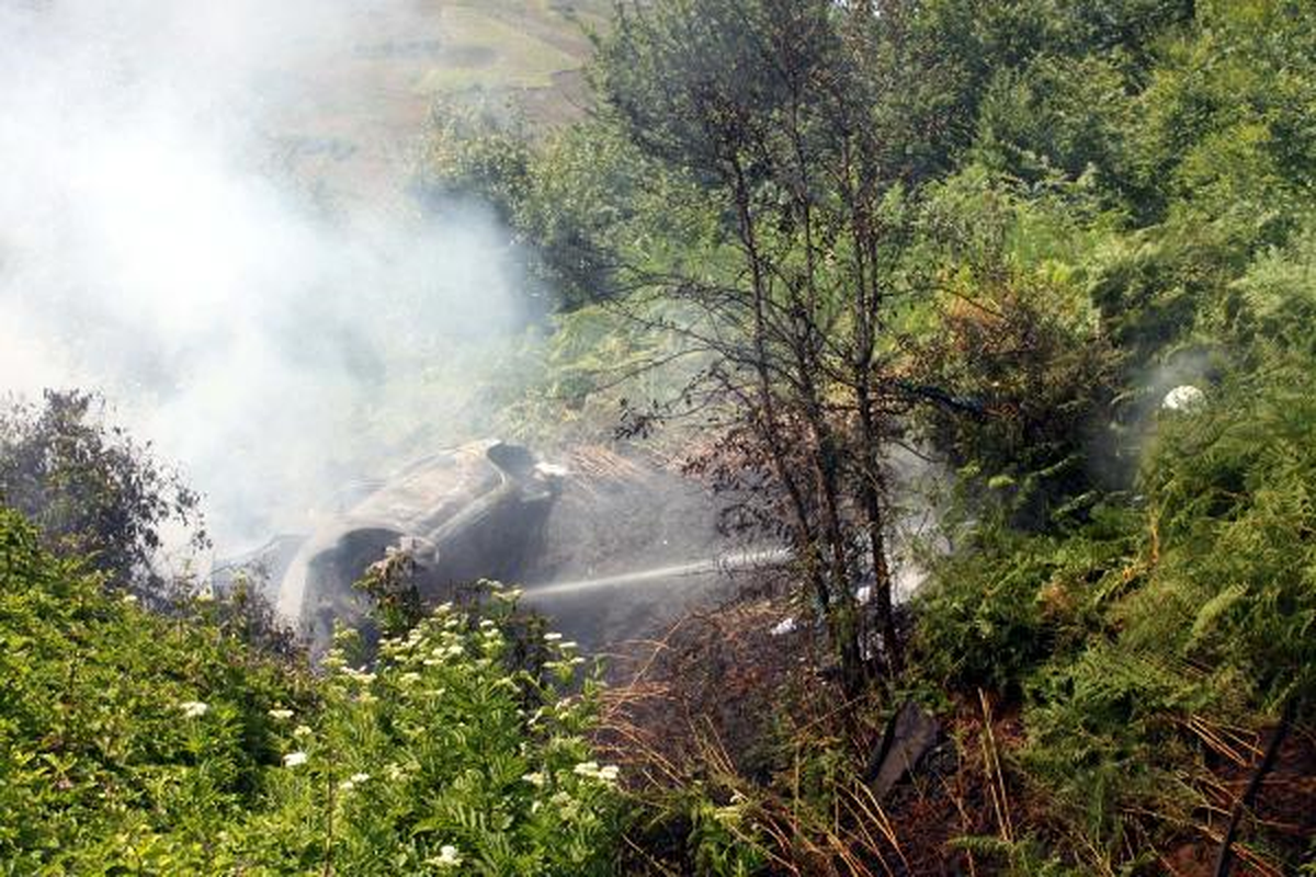 Yanmaya Başlayan Araçtan Yaralı Kurtuldular