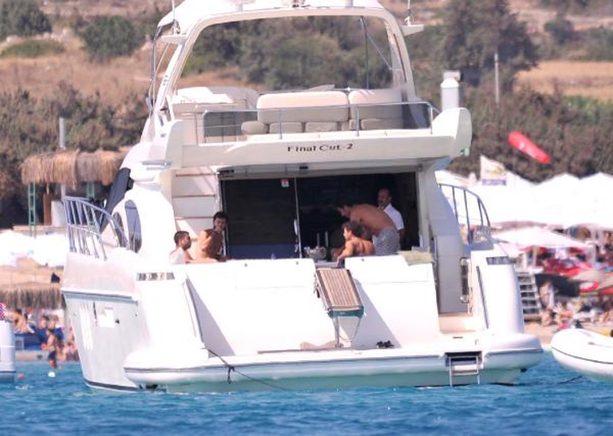 Kenan İmirzalıoğlu\'nun Yat Keyfi