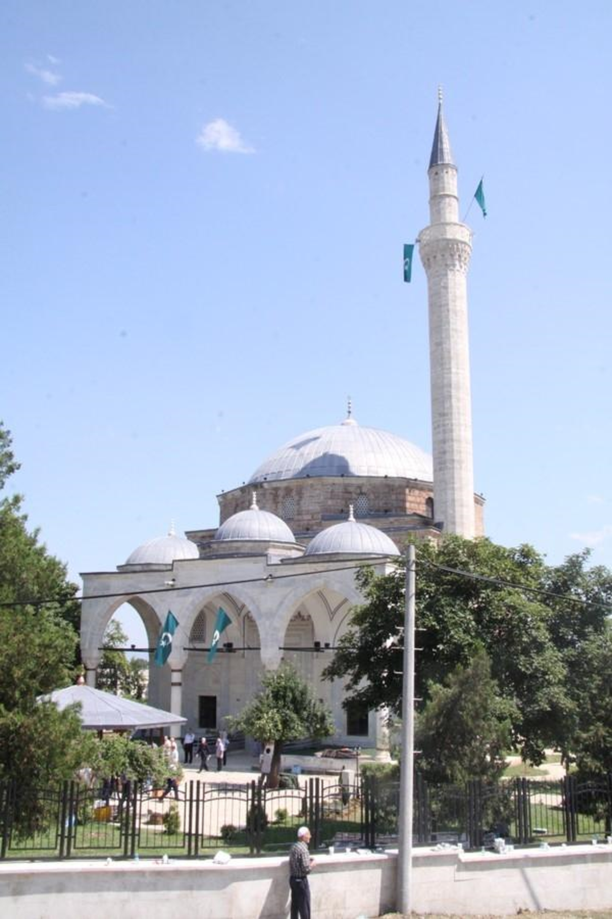 Priştine Fatih Sultan Mehmet Camii Düzenlemesi Bayrama Bitecek