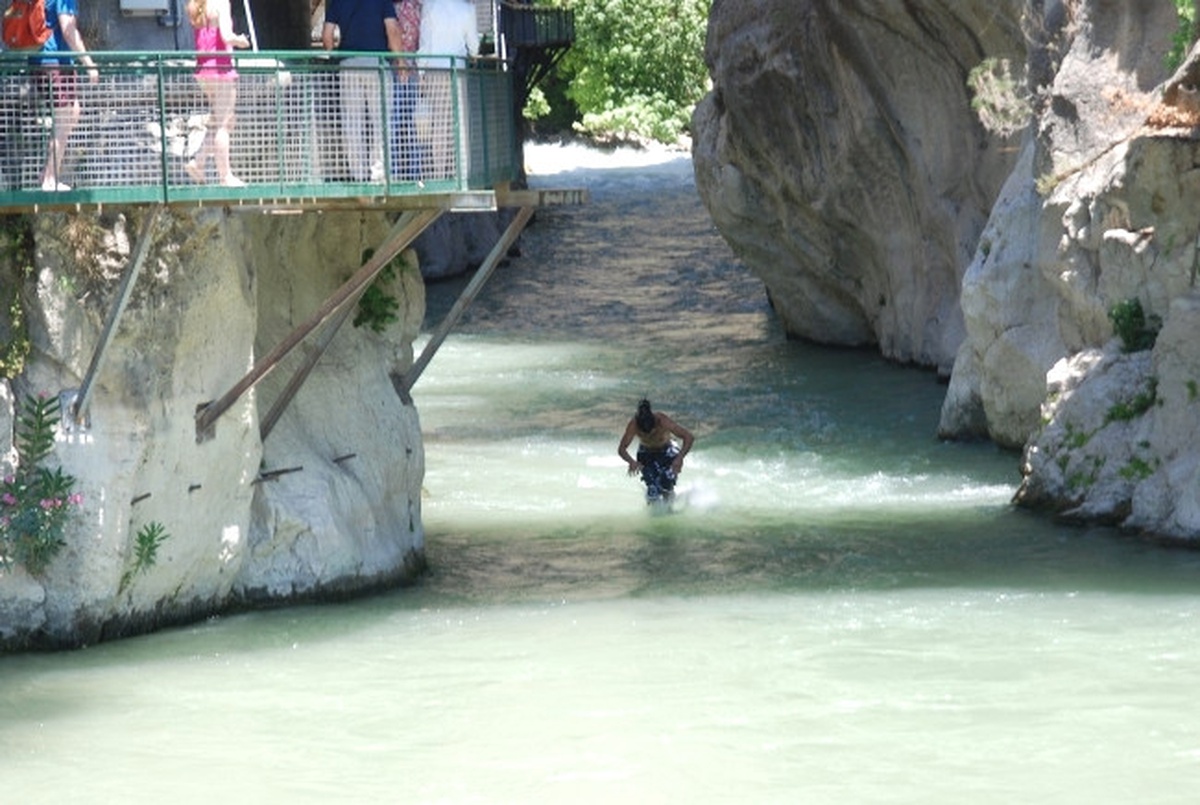 Saklıkent\'in Tarzan\'ı Ölüme Meydan Okuyor