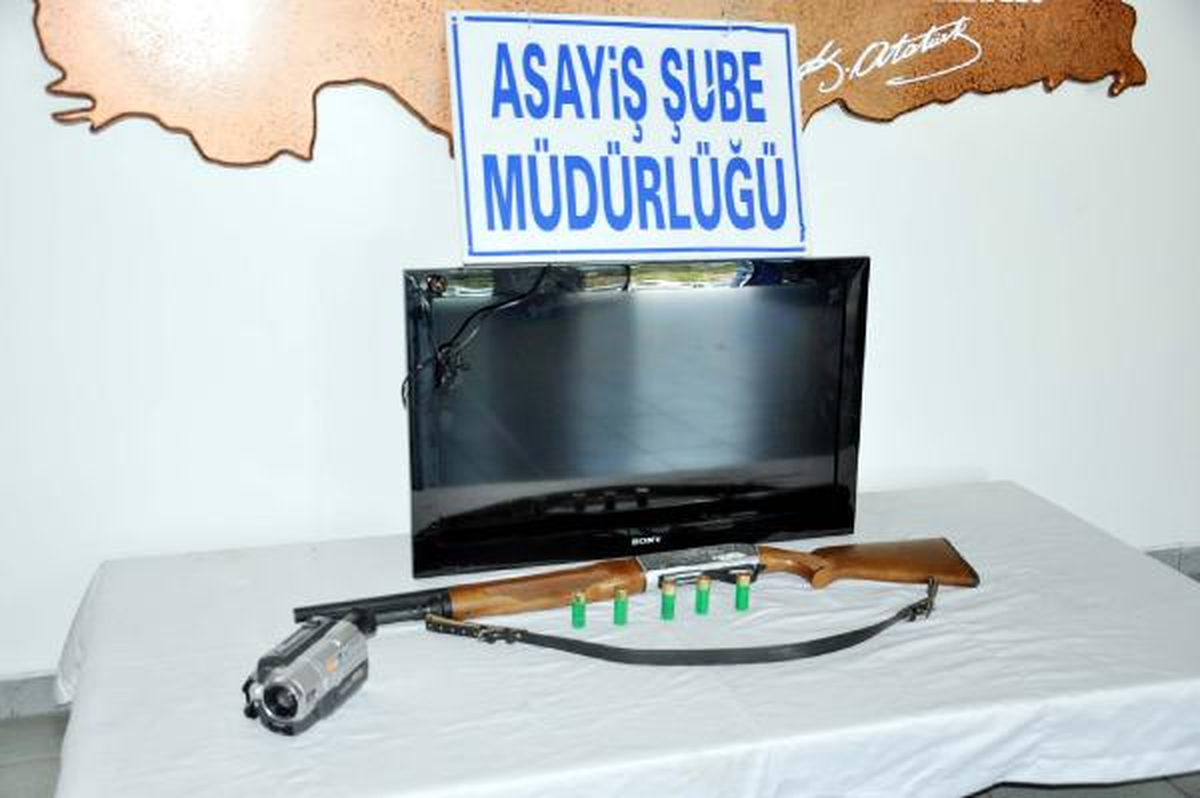 Şanlıurfa\'da Hırsızlık İddiasına 2 Gözaltı