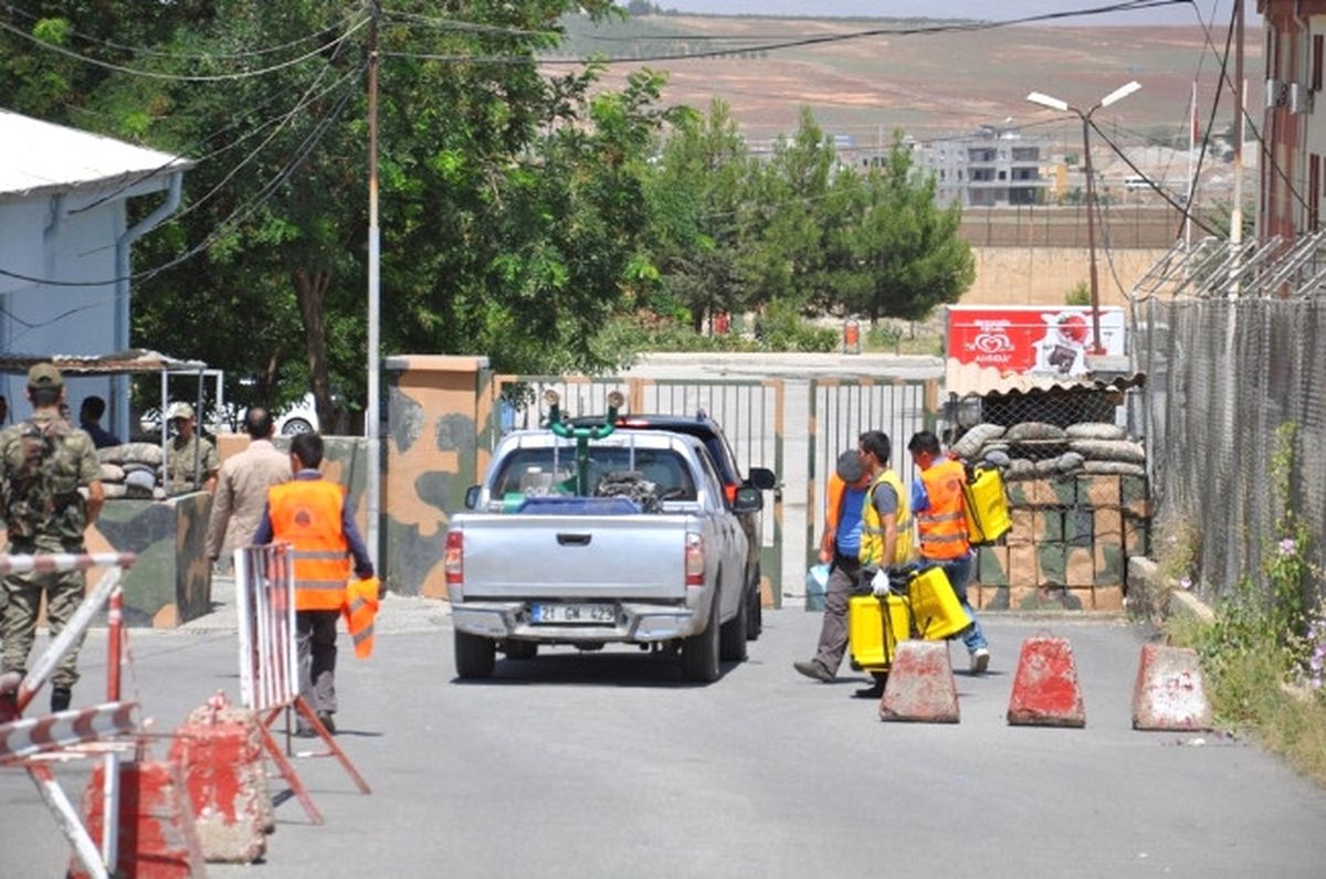 Siirt E Tipi Kapalı Cezaevi\'nde İlaçlama Çalışması