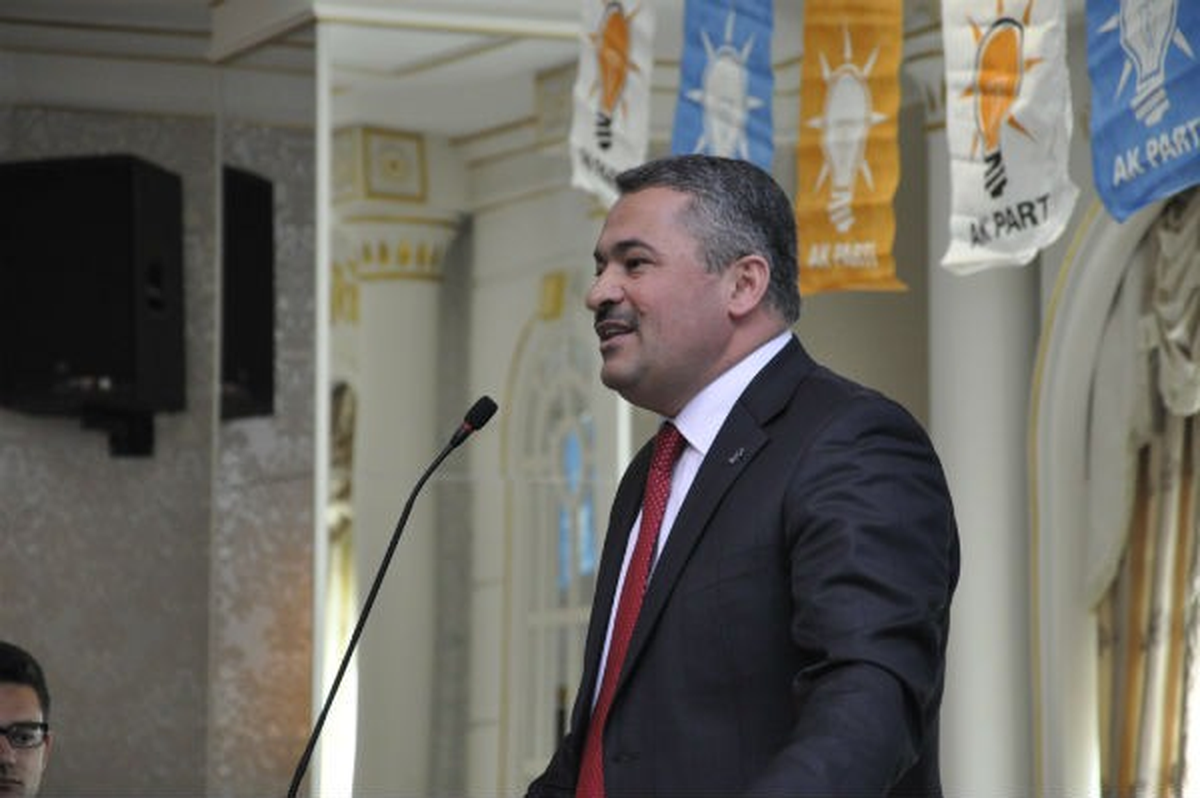 Türkiye ve Mısır\'da Tezgahlanan Oyun ve Oyuncular Aynıdır