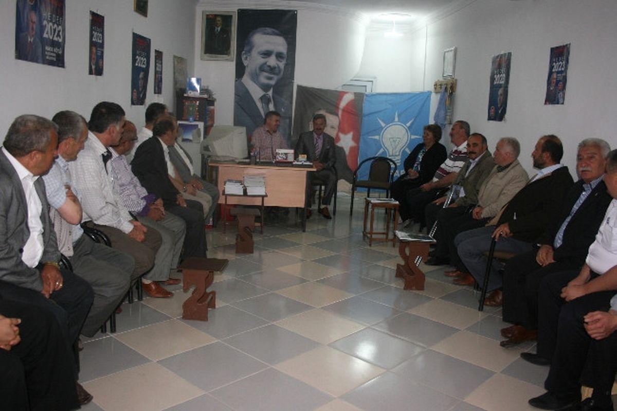 AK Parti İl Başkanı Metin Çelik Küre\'yi Ziyaret Etti
