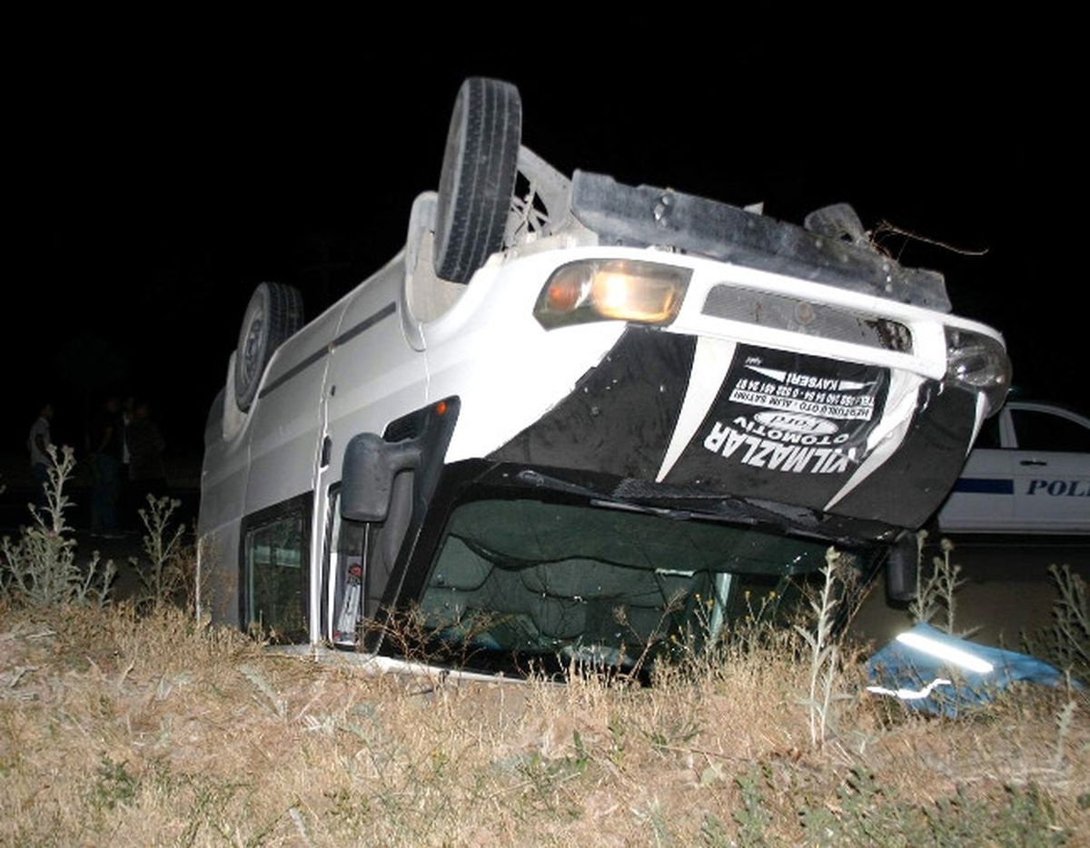 Baba ile Oğlunu Trafik Kazası Ayırdı