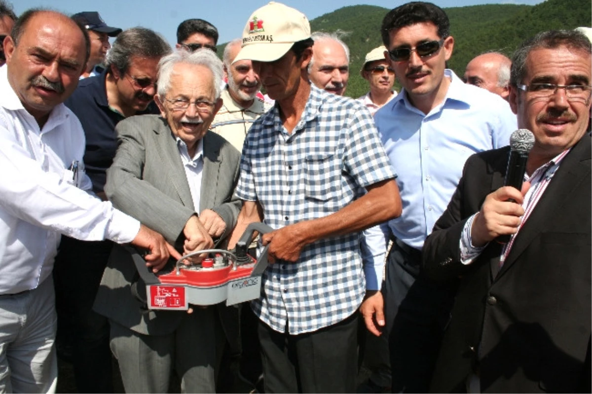 Babas Tatil Köyü\'nün Temel Atma Töreni