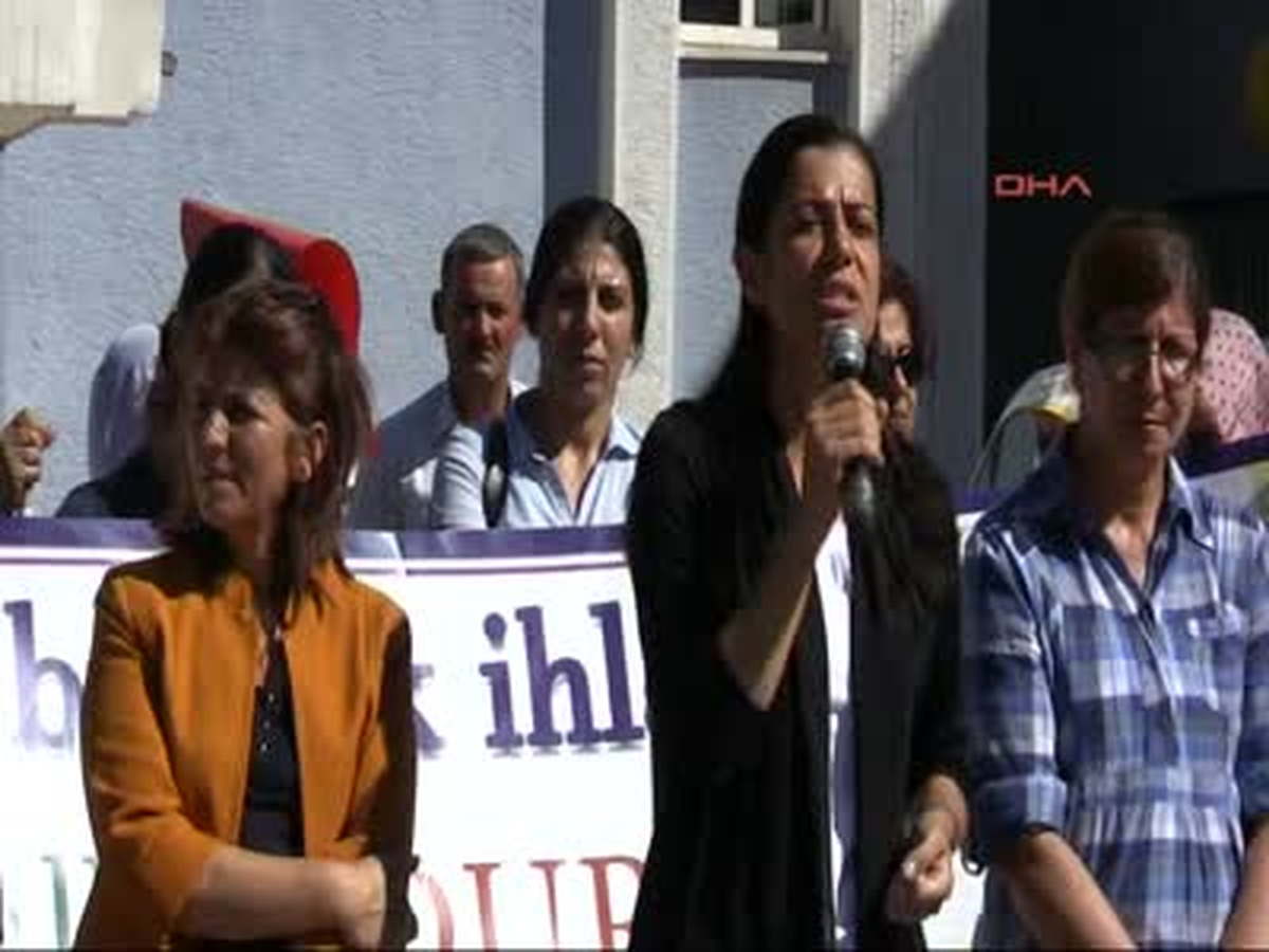 \'Konuşanlar İçerde, Tecavüzcüler Dışarda\'