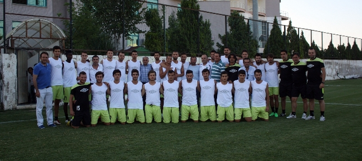 Denizlispor, Transfer Çalışmalarına Devam Ediyor
